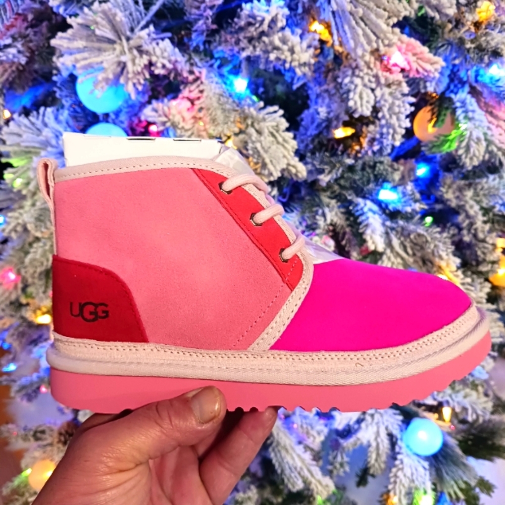 Ugg Neumel II Mashup Boots size 3 Youth - Picture 1 of 9